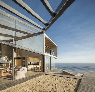Gallery of Beach House / Schmidt Arquitectos Asociados  - 1