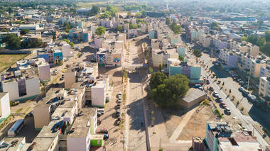 Galería de En México, estos 7 proyectos para el INFONAVIT exploran las posibilidades de regeneración urbana y social  - 3
