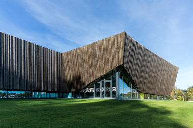 Centro Acuático Holmen / ARKIS architects