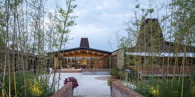 Huateng Pig House Exhibition Hall / Leekostudio