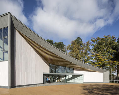 The Hawkhead Centre / Page\Park Architects