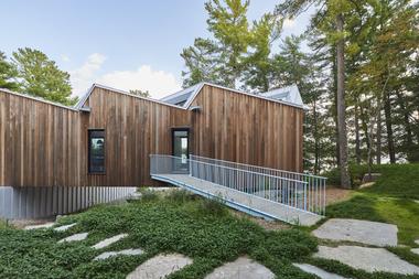 Sky House / Julia Jamrozik and Coryn Kempster