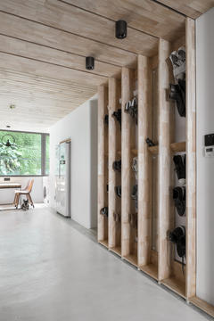 画廊 71平旧公寓改造 / Xue Jin Architecture Network  - 4