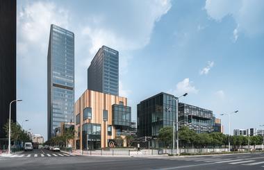 The New Bund World Trade Center - Phase 1 / Benoy