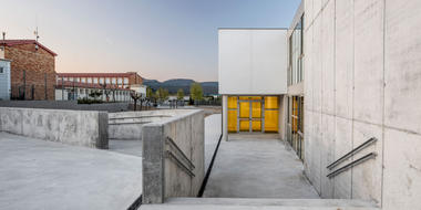Galeria de Escola Guerau de Peguera / taab6  - 22