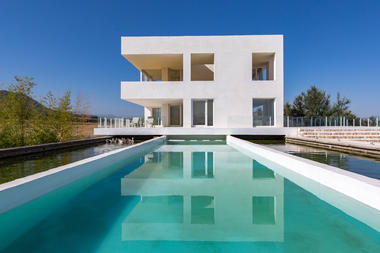 Cheshm Cheran / ZAV Architects