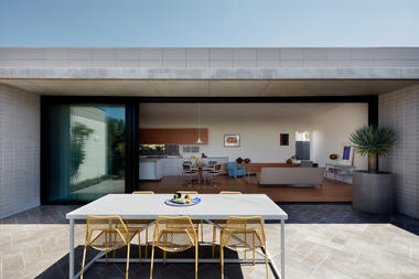 House Frances / THOSE Architects