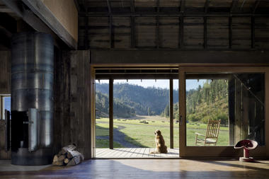 峡谷谷仓 / mw|works architecture + design