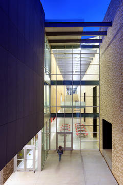 Gallery of Reeds Spring Middle School / Dake Wells Architecture  - 5