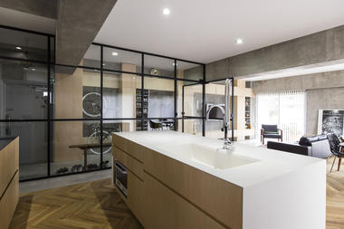 Gallery of Syncopated, Revolving Door Condo / Tomokatzu Hayakawa Architects  - 9