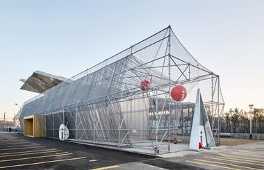 A Scaffolding System for a Temporary Facility / Peris+Toral.arquitectes