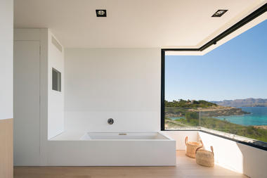 Gallery of M24 House / OLARQ Osvaldo Luppi Architects  - 7