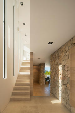 Gallery of M24 House / OLARQ Osvaldo Luppi Architects  - 2