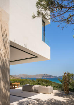Gallery of M24 House / OLARQ Osvaldo Luppi Architects  - 4