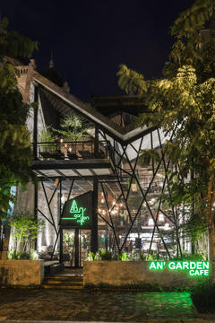 Gallery of An’garden Café / Le House  - 6