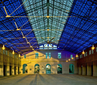 Gallery of Refurbishment of the Old Benalúa Station and Insertion of Casa Mediterraneo Headquarters / Manuel Ocaña del Valle  - 9