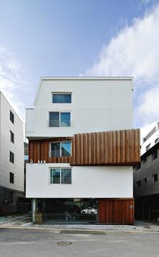 Happy House  / Yoon Space Design