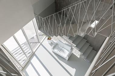 Gallery of System Warehouse / Mehran Khoshroo-olgooco  - 19