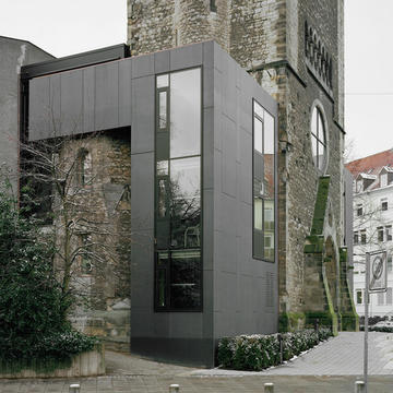 Gallery of Concrete Skin - 10