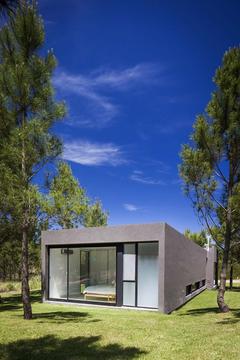 Galeria de Casa L / Estudio PKa   - 9