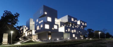 Take a Tour of the Recently Completed Visual Arts Building at University of Iowa with Steven Holl