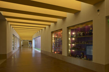 Gallery of Fort Worth Museum of Science and History / LEGORRETA  - 22