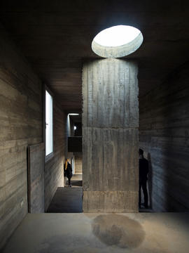 Galería de Casa Loba / Pezo von Ellrichshausen  - 18