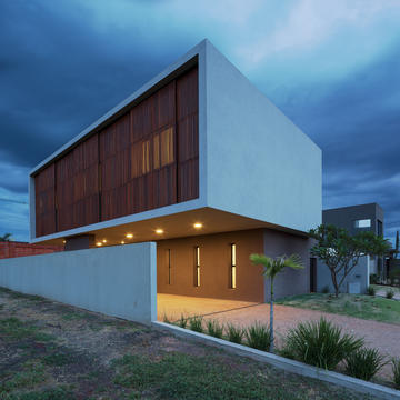 Gallery of QP House / comoVER Arquitetura Urbanismo  - 17