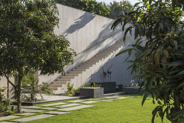 Gallery of The House Of Secret Gardens / Spasm Design  - 2