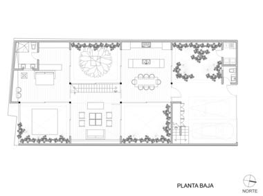 Gallery of House with Four Courtyards / Andrés Stebelski Arquitecto  - 24
