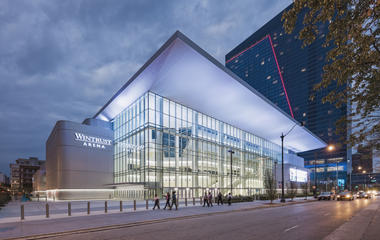 Gallery of Wintrust Arena / Pelli Clarke Pelli Architects  - 1
