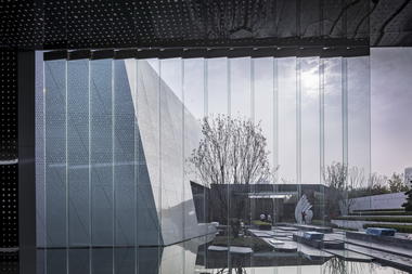 Gallery of Chongqing LongFor • Hall of Waterfront City / Shanghai Tianhua Architecture Planning & Engineering  - 23
