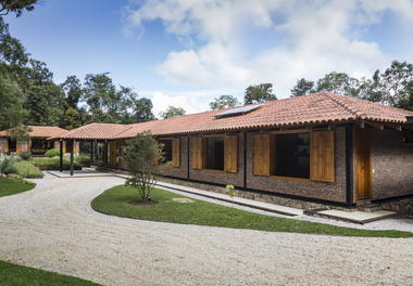 Galeria de Casa São Francisco Xavier / RAP Arquitetura e Interiores  - 14