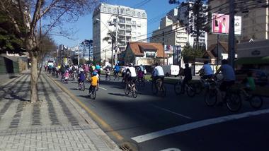 Você sabe o que é necessário para promover o uso da bicicleta como meio de transporte nas cidades brasileiras?