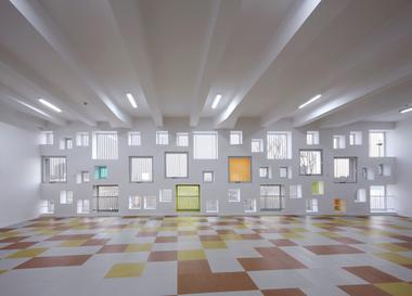 Gallery of Atelier Deshaus: 