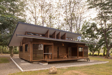 [La Balsa] / [Plup!] Studio Costa Rica
