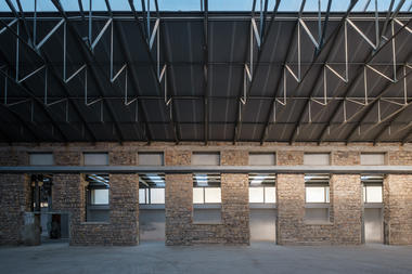 Reutilización Funcional de una Ex Fábrica en Lumezzane / Luigi Serboli + Pierangelo Scaroni