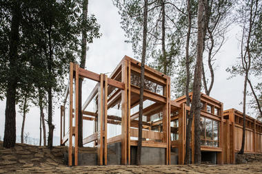 Pabellón Parque de Pinos / DnA