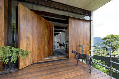 Casa Ayvalaan / Paz Arquitectura
