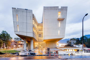画廊 哥伦比亚国立大学护理学院 / LeonardoÁlvarezYepes  - 1
