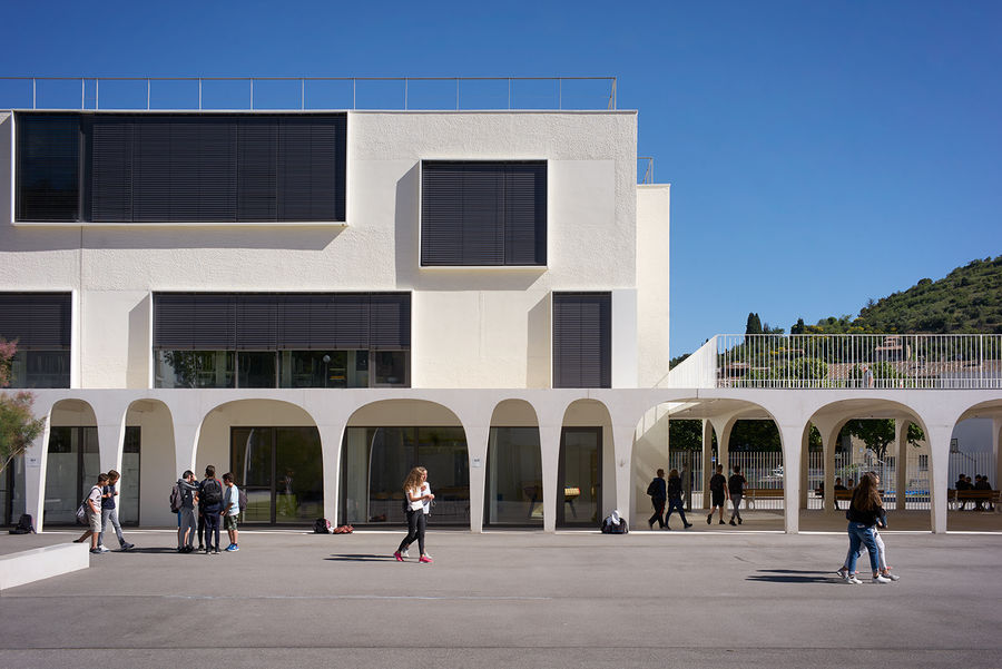 educational structures (high school) by oykukucuk04 | ArchDaily