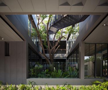 Gallery of Naiipa Art Complex / Stu/D/O Architects  - 13