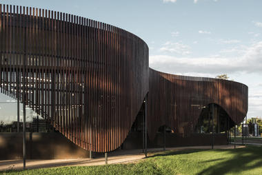 科布勒姆图书馆与学习中心 / CohenLeigh Architects