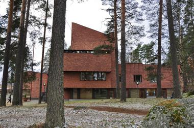 Clásicos de Arquitectura: Ayuntamiento de Säynätsalo / Alvar Aalto