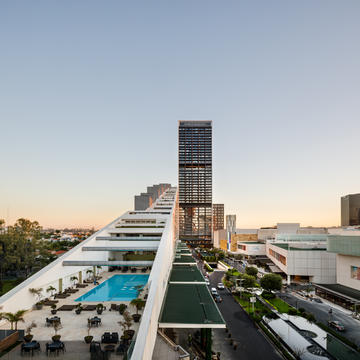 Hotel Hyatt Regency Andares / Sordo Madaleno Arquitectos