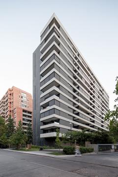 Galeria de Edifício Hamlet / llll PARALELA + LB2  - 19