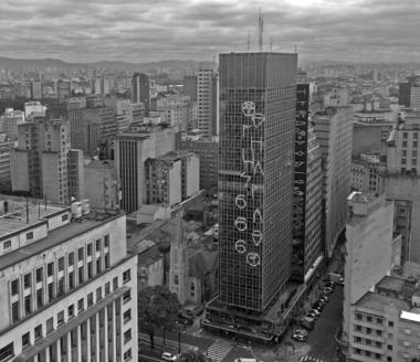 Casas sem gente, gente sem casa: entendendo o problema, pensando soluções