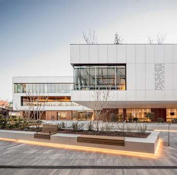 Nuevo Tanatorio Sancho de Ávila / JFA – Estudio de Arquitectura