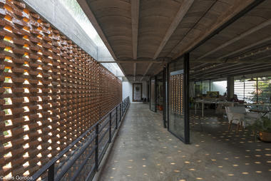 Gallery of 21 Examples of Brise Soleils in Mexico and Its Diverse Applications  - 13