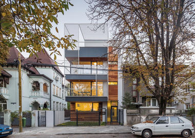 Edifício Residencial em Bucareste / Melon Design Studio
